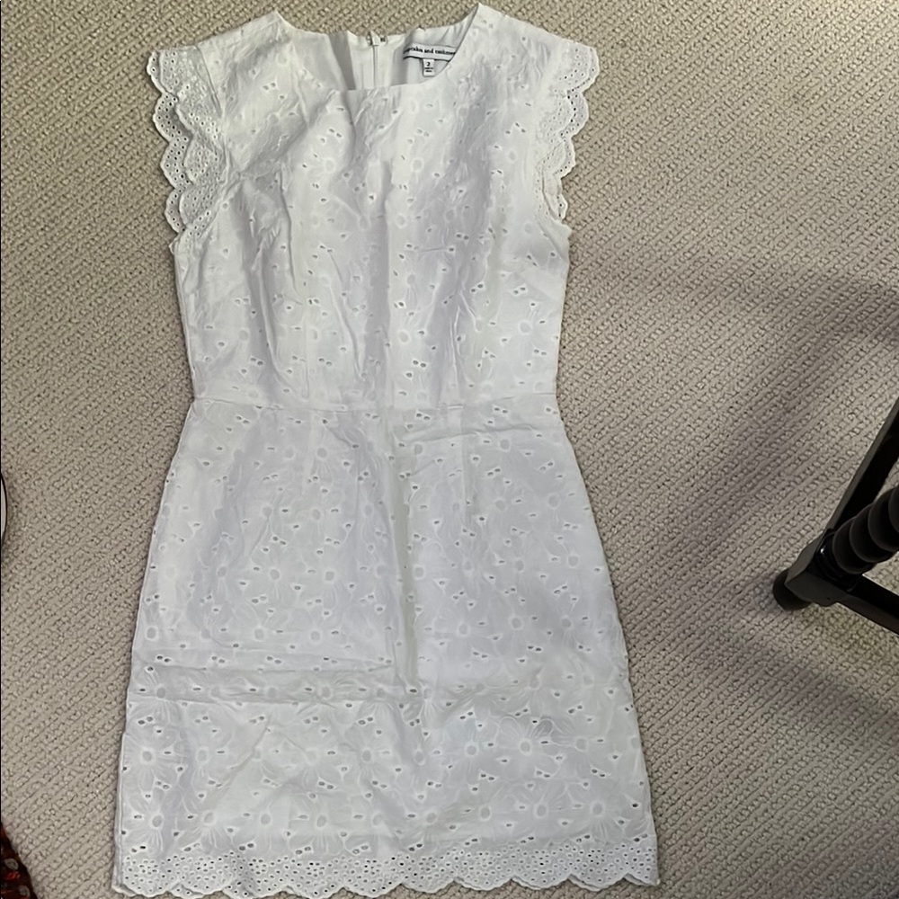 Cupcakes & Cashmere White Sheath Mini Dress Sleeveless